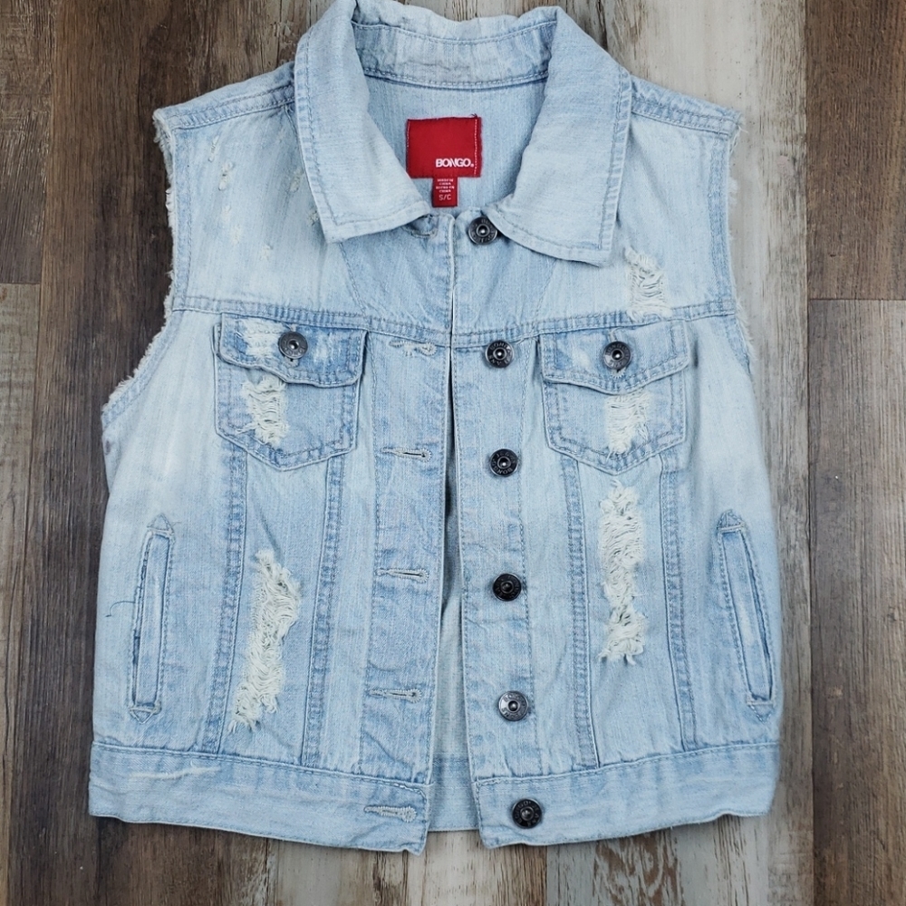 BONGO Cropped Distressed Denim Light Wash Vest SM